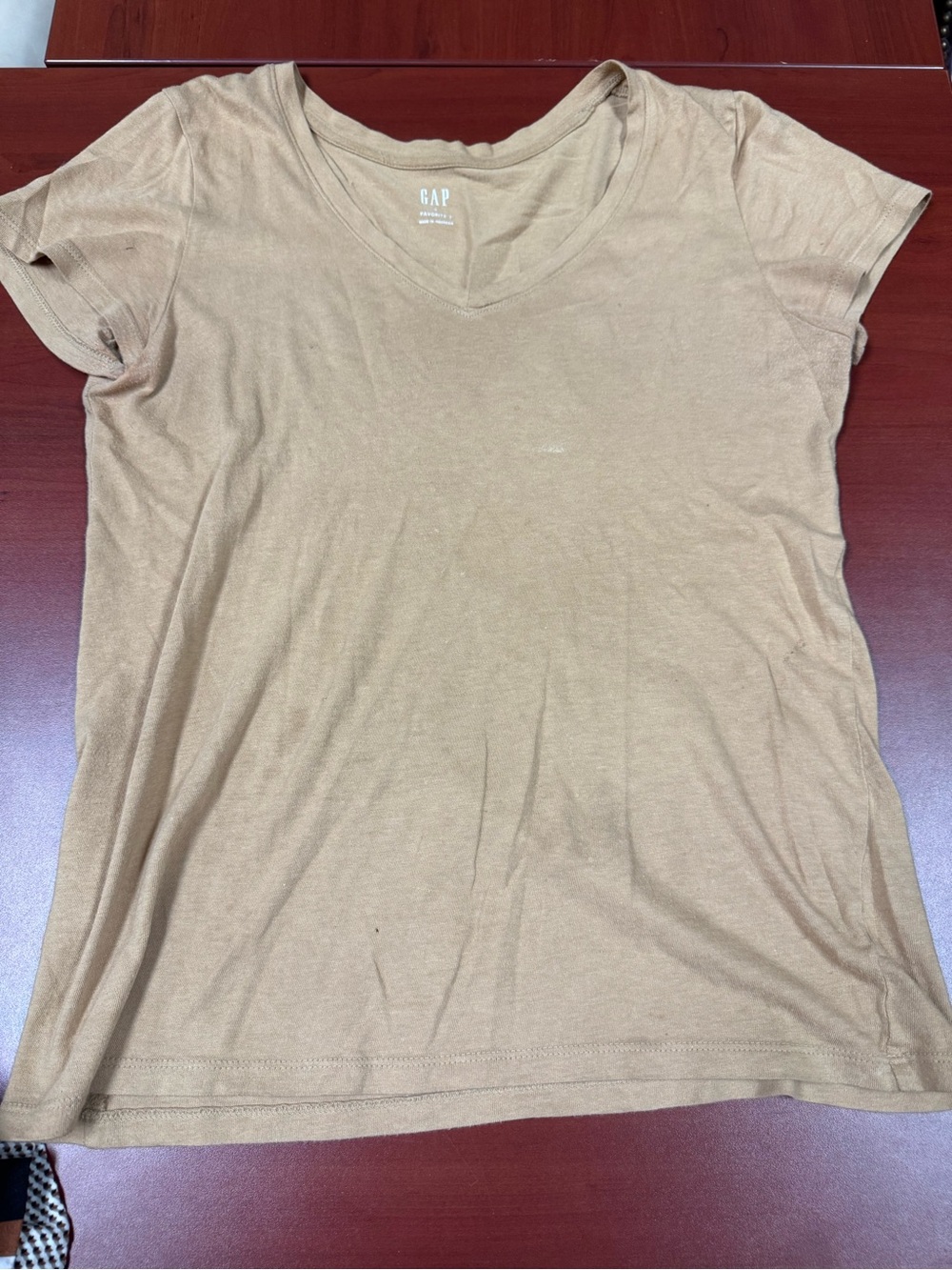 GAP V-Neck Short Sleeve Tee — Light Brown